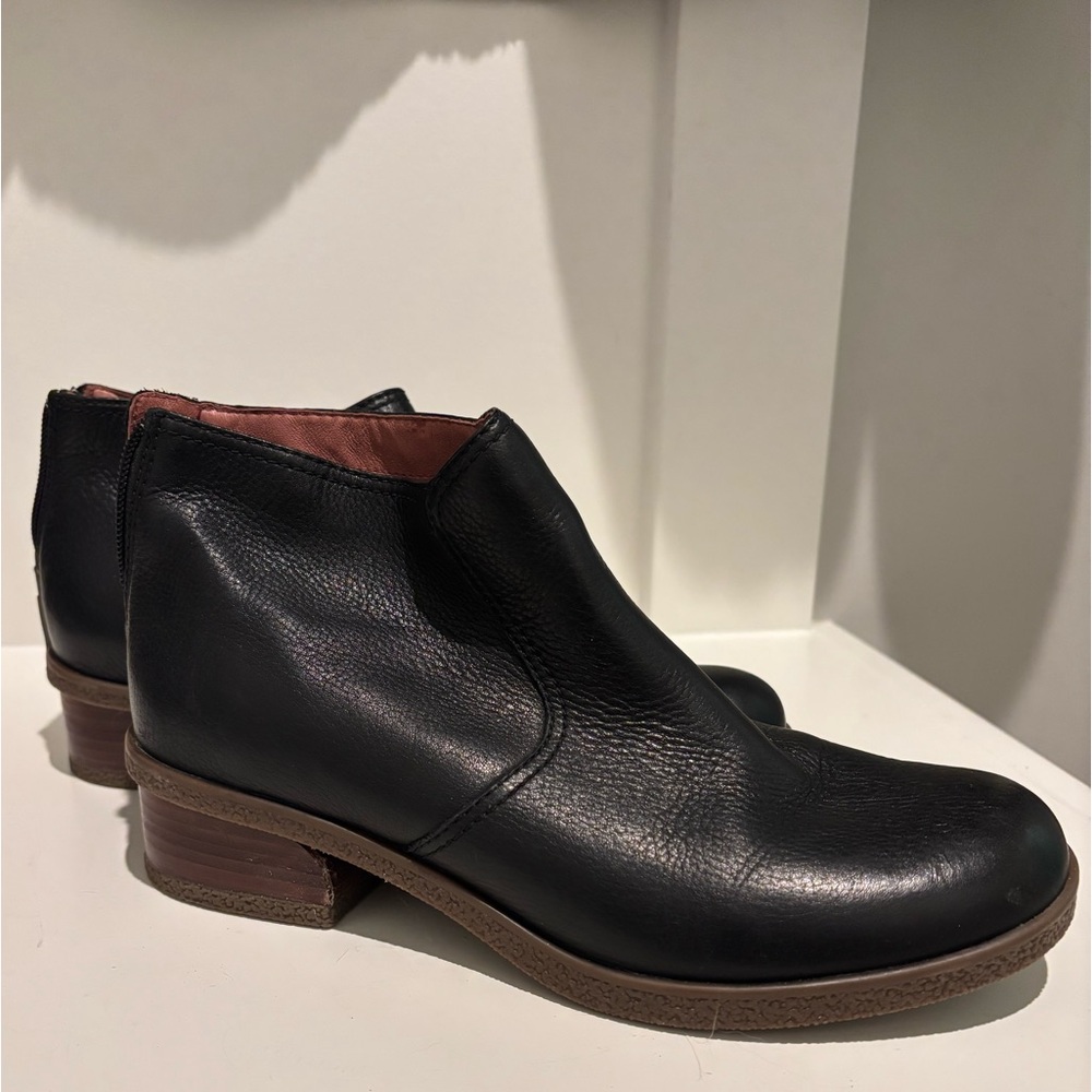 Black Dansko Bootie Size 38
